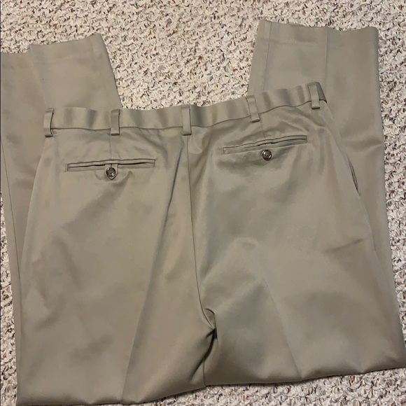 Roundtree & Yorke Pants Roundtree Yorke Khakis Poshmark